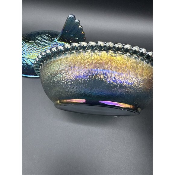 Vintage Indiana Glass Blue Iridescent UV Glow Carnival Hen On Nest EUC - Picture 7 of 16